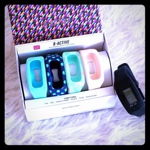 B Active Inteechangeable watch